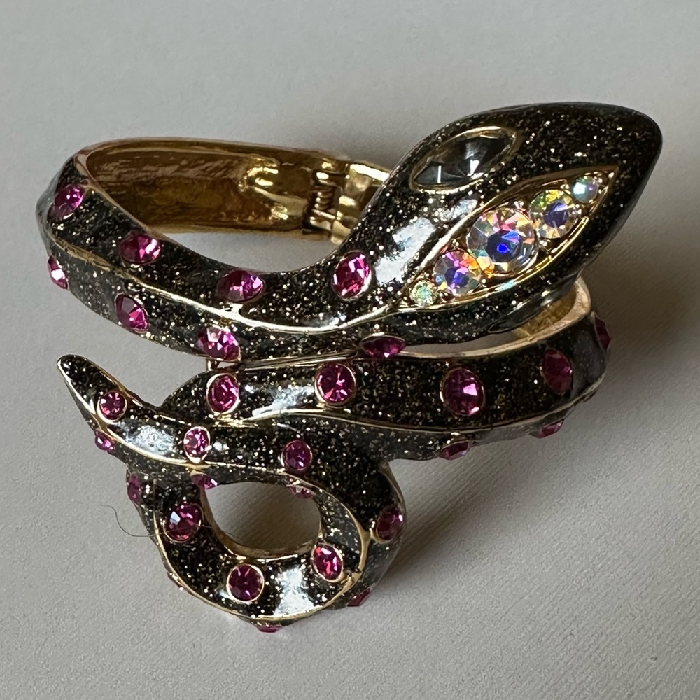 BETSEY JOHNSON Rhinestone COILED SNAKE Hinged Bracelet